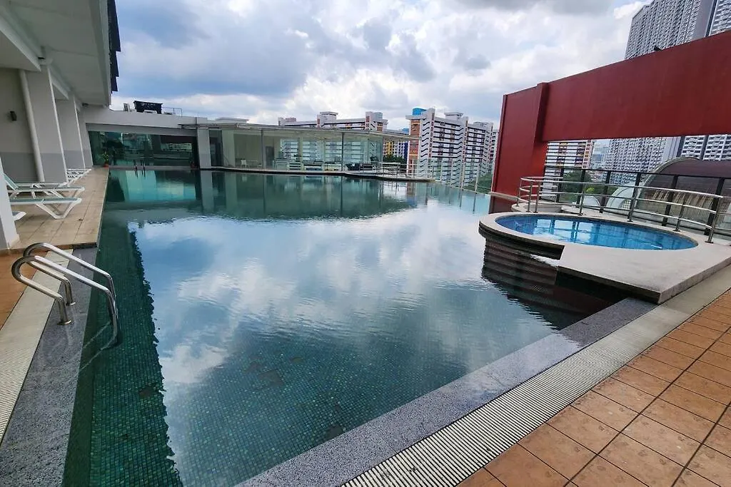 Apartment Desir Amorous Kl #Jacuzzi #Nflx #Prjscn120