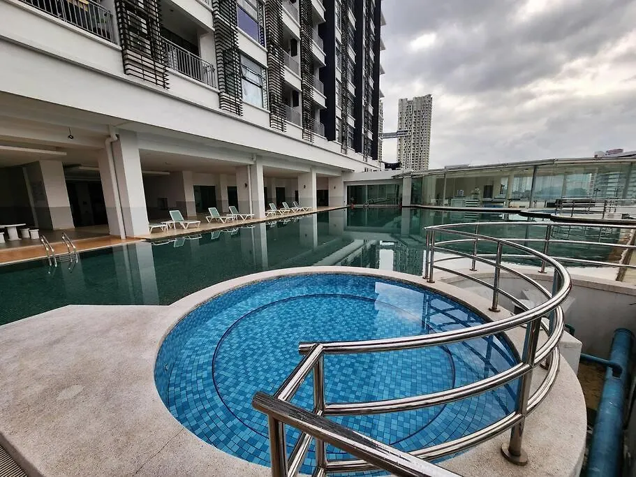 Desir Amorous Kl #Jacuzzi #Nflx #Prjscn120